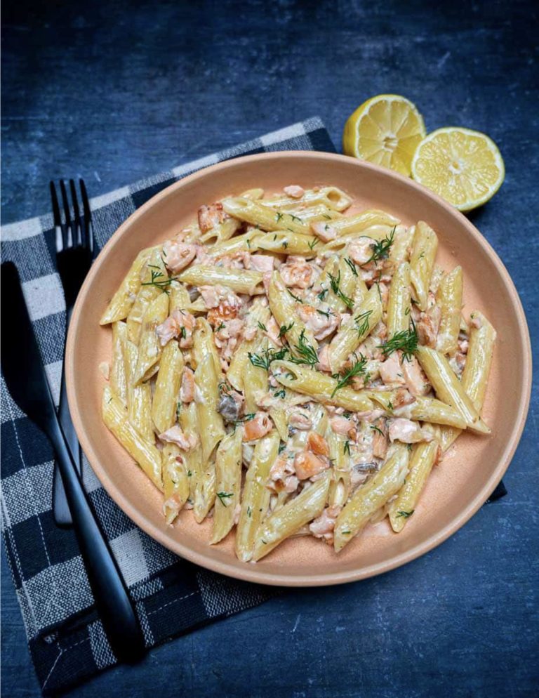 Penne a la Vodka con Salmon