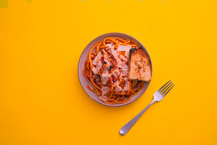 TomatoBucatini